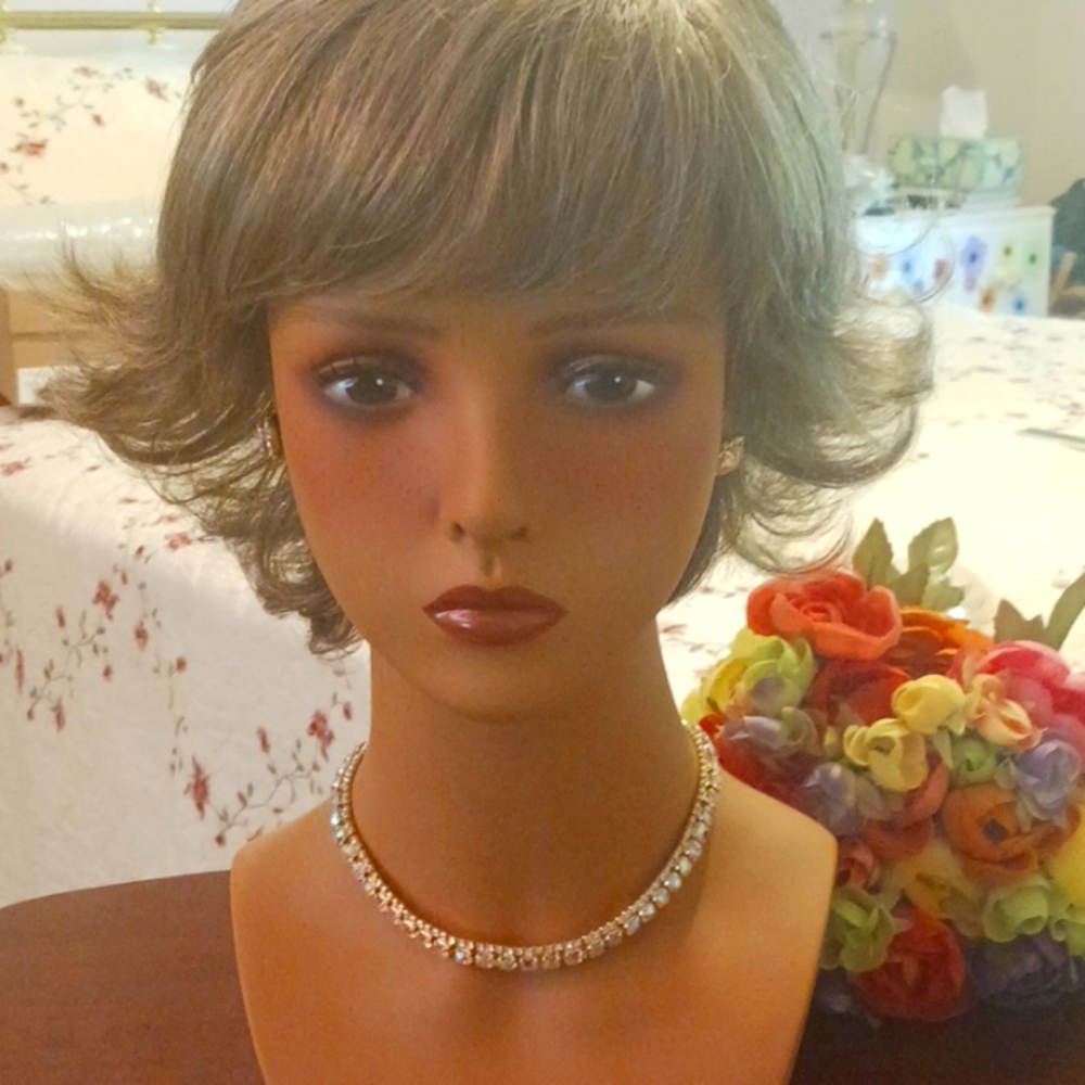 Iridescent choker necklace & earrings